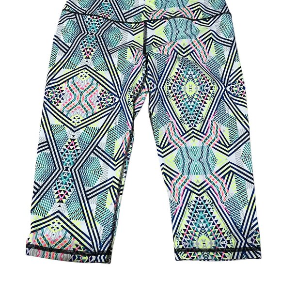 Knockout By Victoria's Secret Capri Leggings - Size M - Picture 4 of 4